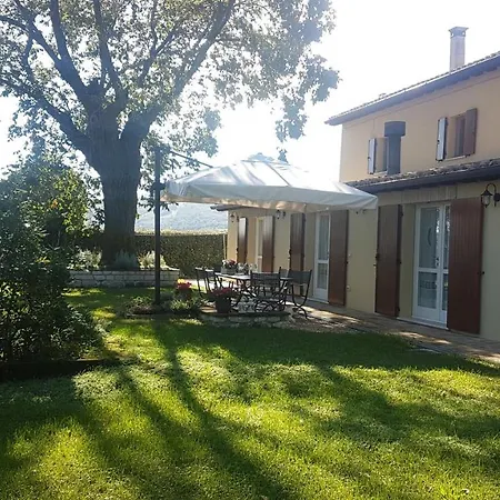 Ca Le Cerque, Surrounded By Marche's Nature *