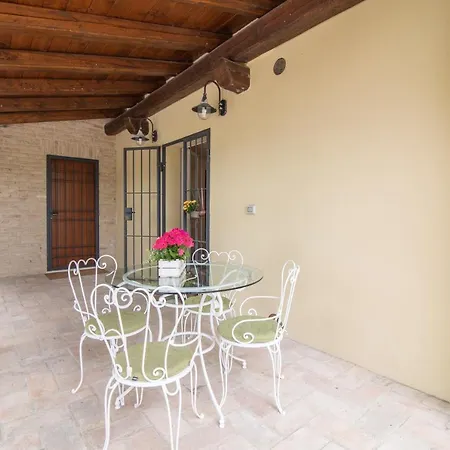 Holiday home Ca Le Cerque, Surrounded By Marche's Nature
